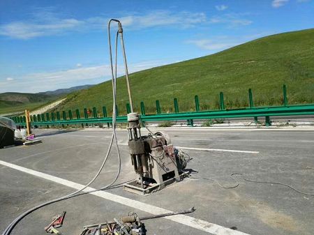 琼海公路地基基础注浆加固